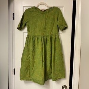 Taavi  knee length flared dress with pockets size medium